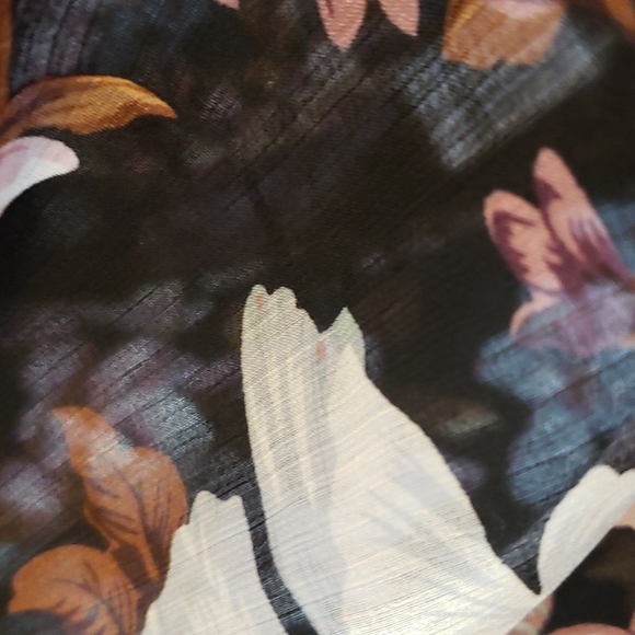 OPT aka ONE PRETTY TIME floral womens blouse size M - Picture 5 of 12